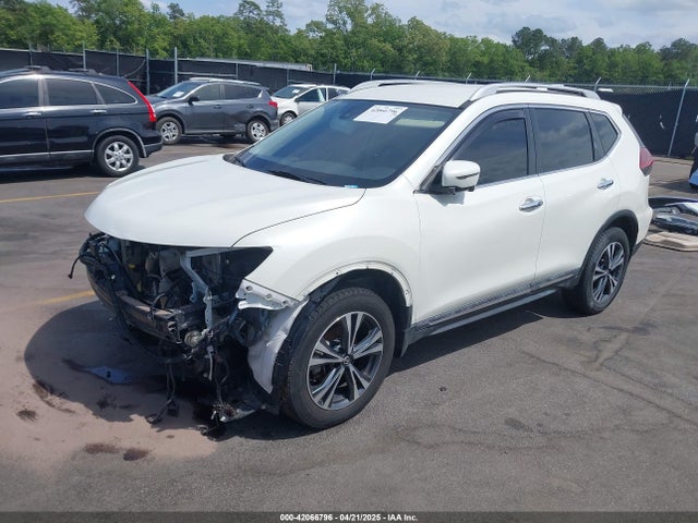5N1AT2MV6JC773967 Nissan Rogue Sl