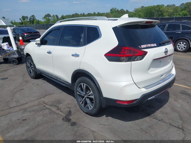 5N1AT2MV6JC773967 Nissan Rogue Sl
