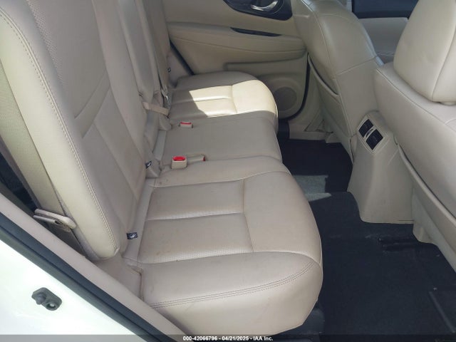 5N1AT2MV6JC773967 Nissan Rogue Sl