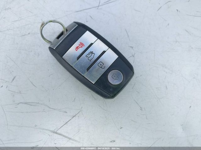 KNDPN3AC0H7054413 KIA Sportage Ex