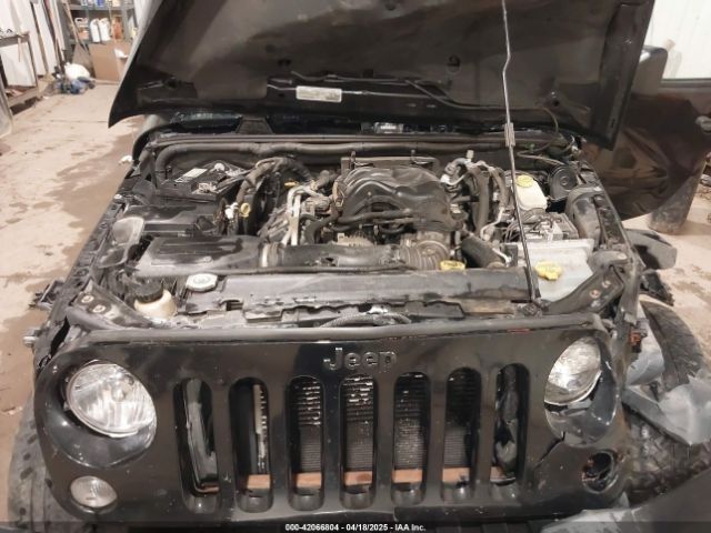 1C4BJWEG3FL729034 Jeep Wrangler Unlimited Sahara