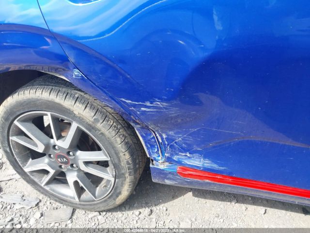 KNDJ63AU4L7094532 KIA Soul Gt-line