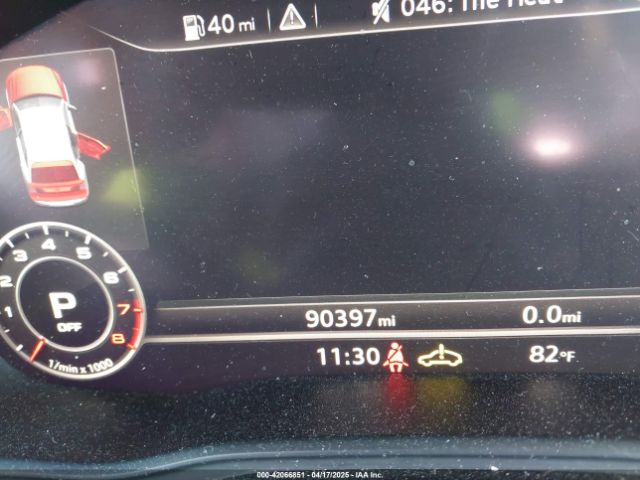 WA1BNAFY3J2098258 Audi Q5 2.0t Premium/2.0t Tech Premium