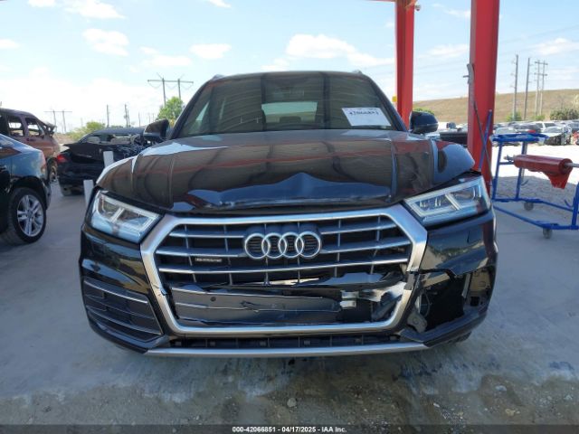 WA1BNAFY3J2098258 Audi Q5 2.0t Premium/2.0t Tech Premium