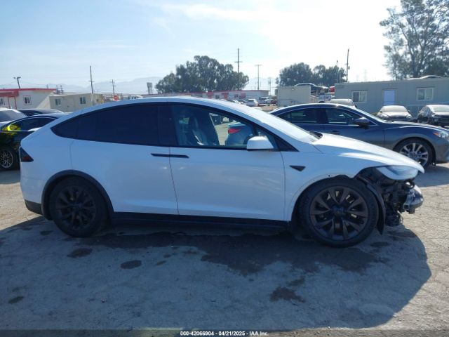 7SAXCBE63NF337529 Tesla Model X Plaid Tri Motor All-wheel Drive