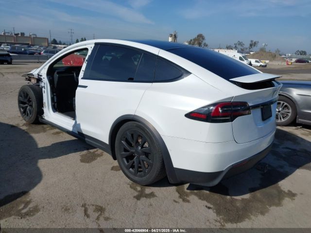 7SAXCBE63NF337529 Tesla Model X Plaid Tri Motor All-wheel Drive