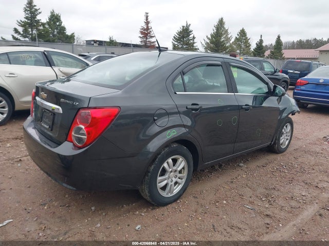 1G1JC5SH1E4236385 Chevrolet Sonic Lt Auto
