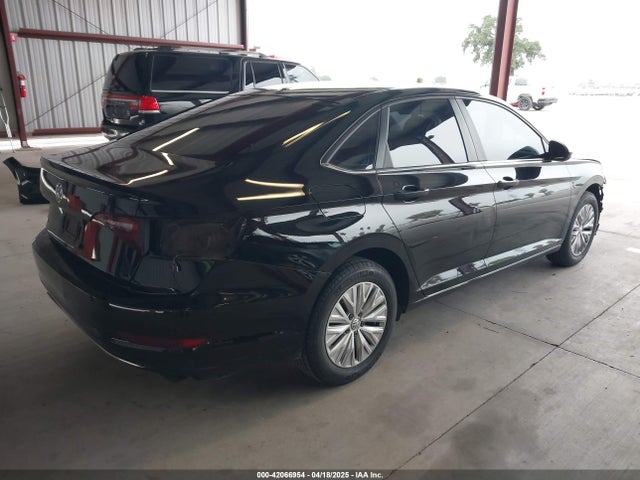 3VWC57BU3KM210483 Volkswagen 1.4 tsi