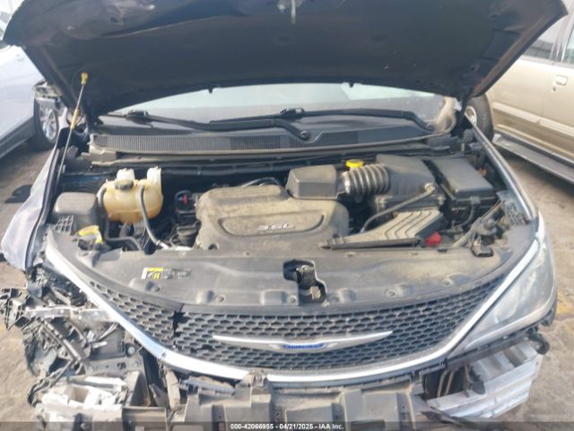 2019 CHRYSLER PACIFICA 2C4RC1FG5KR550411 Photo 9