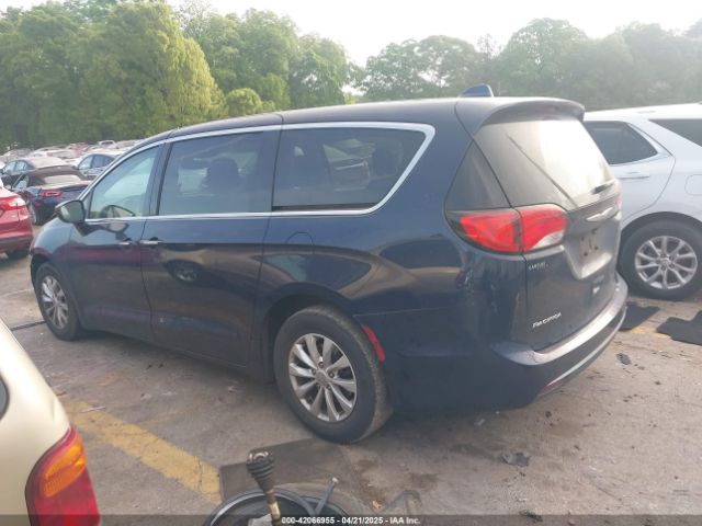 2C4RC1FG5KR550411 Chrysler Pacifica Touring Plus
