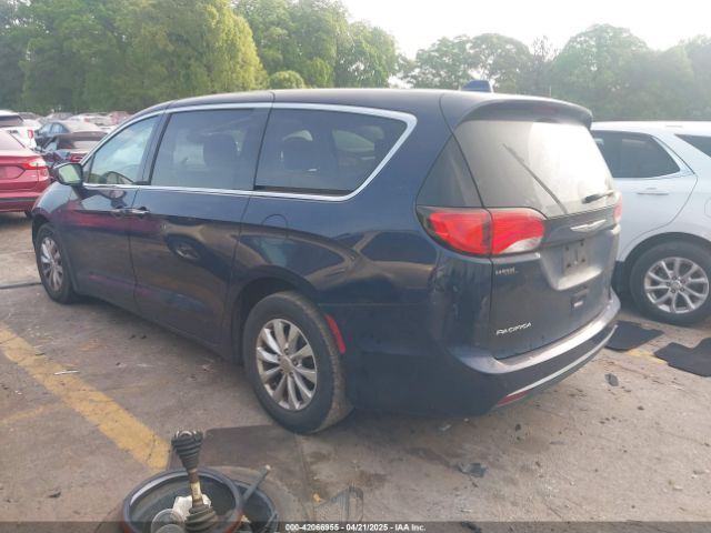 2019 CHRYSLER PACIFICA 2C4RC1FG5KR550411 Photo 2