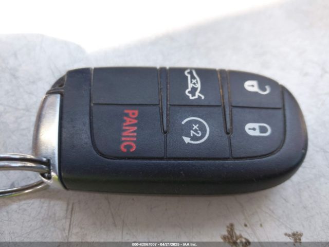 2C3CDXHG9JH188790 Dodge Charger Sxt Plus Rwd