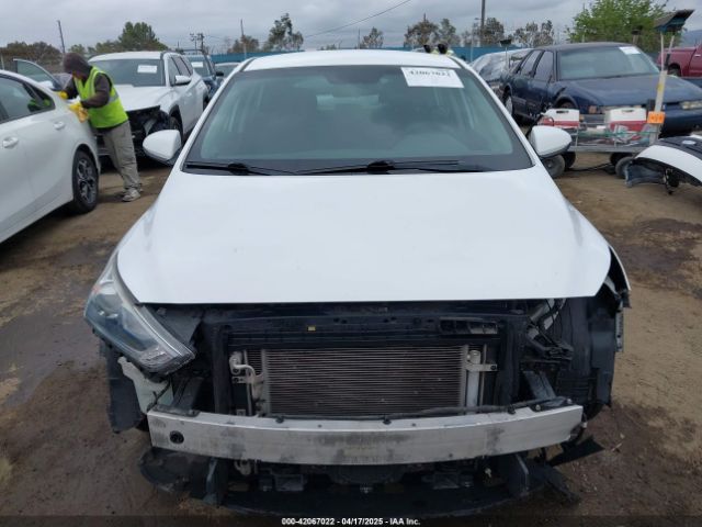 KMHC65LC9KU178785 Hyundai Ioniq Hybrid Blue