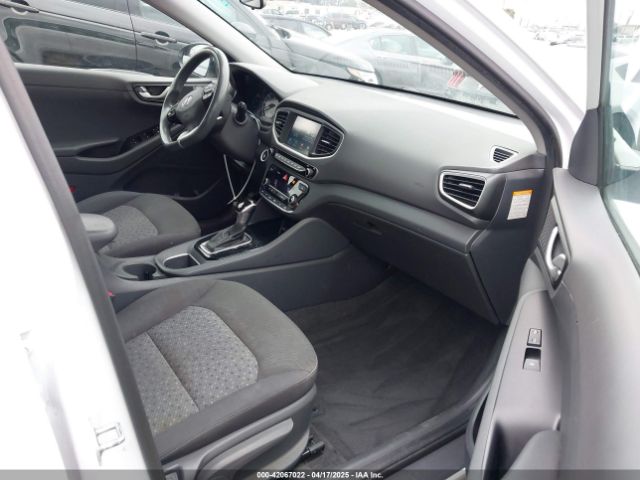 KMHC65LC9KU178785 Hyundai Ioniq Hybrid Blue
