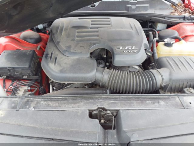 2C3CDZAG0JH339067 Dodge Challenger Sxt
