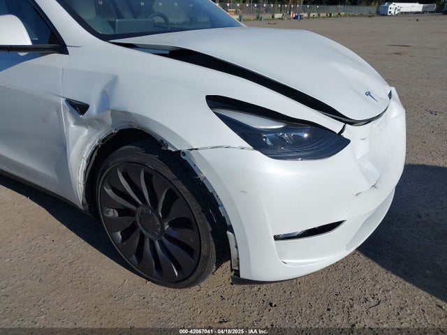 2023 TESLA MODEL Y 7SAYGDEF2PF754938 Photo 5