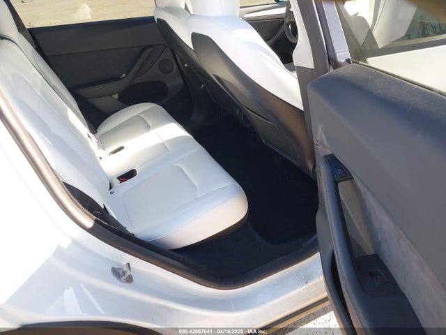 2023 TESLA MODEL Y 7SAYGDEF2PF754938 Photo 7