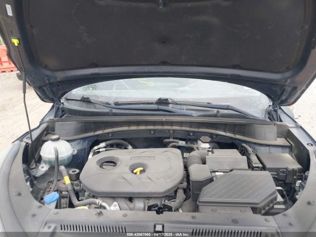 KM8J23A45KU897227 Hyundai TUCSON SE