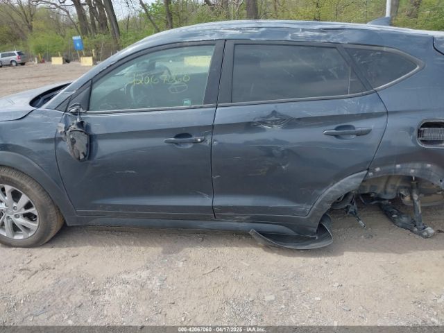 KM8J23A45KU897227 Hyundai TUCSON SE