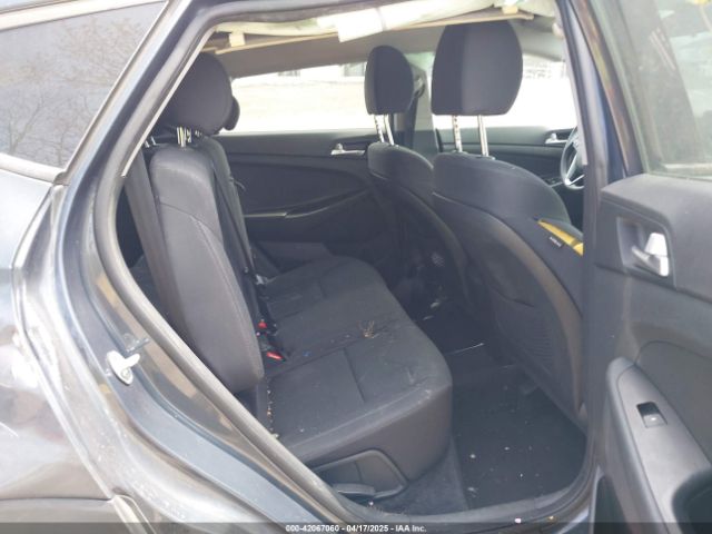 KM8J23A45KU897227 Hyundai TUCSON SE