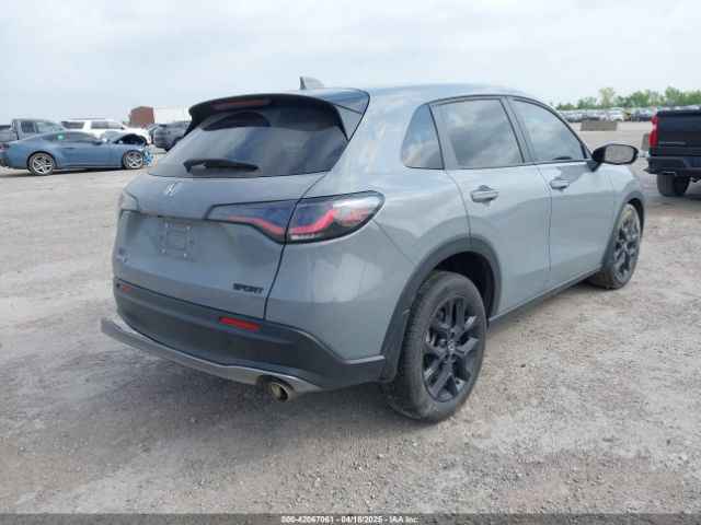 2024 HONDA HR-V 3CZRZ1H54RM749116 Photo 3