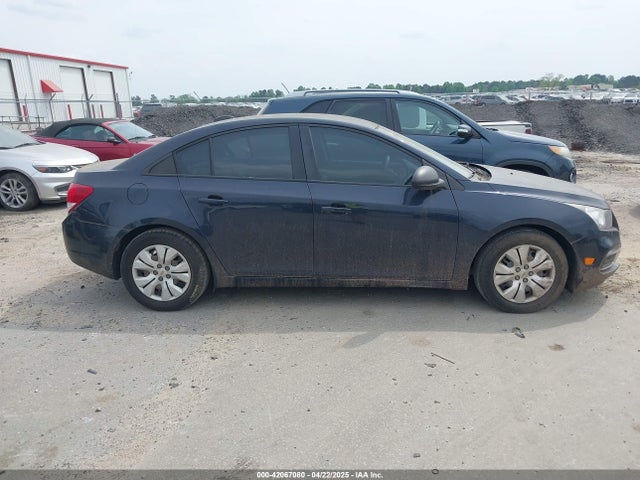 1G1PA5SH8F7164276 Chevrolet Cruze Ls Auto