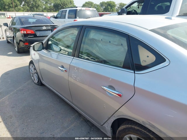 3N1AB7AP7KY416478 Nissan SENTRA SV