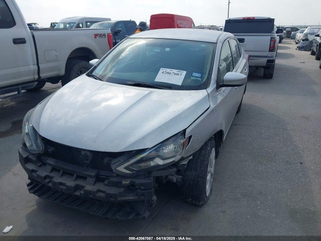3N1AB7AP7KY416478 Nissan SENTRA SV
