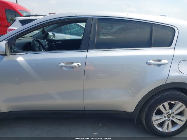 KNDPM3AC1K7508498 KIA Sportage Lx