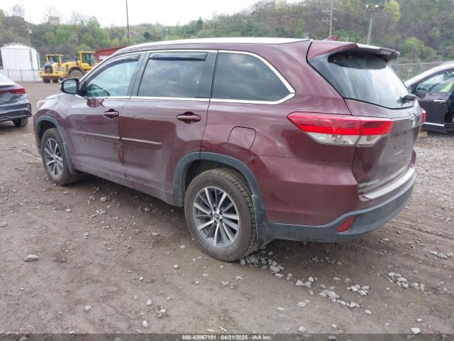 5TDJZRFH8JS812656 Toyota Highlander Xle