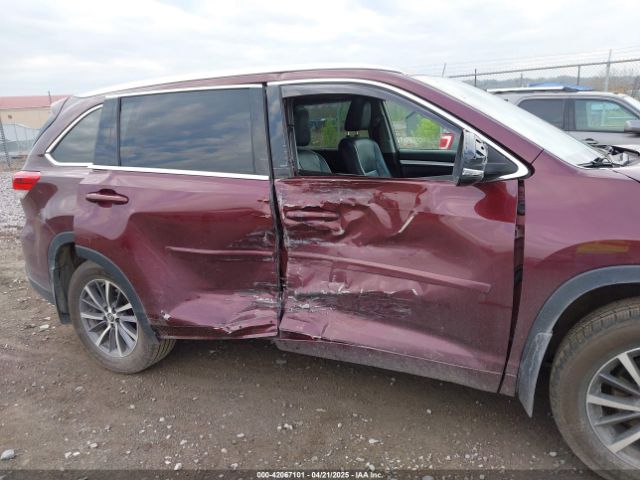 5TDJZRFH8JS812656 Toyota Highlander Xle