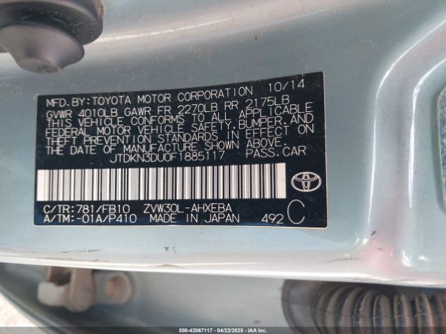 JTDKN3DU0F1885117 Toyota Prius Two
