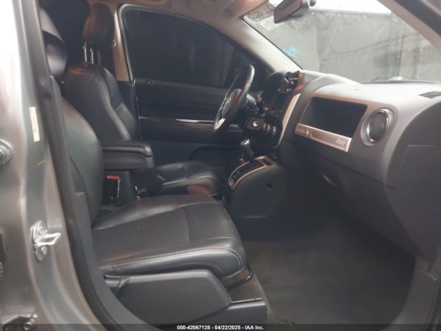 1C4NJCEA4GD748307 Jeep Compass High Altitude Edition