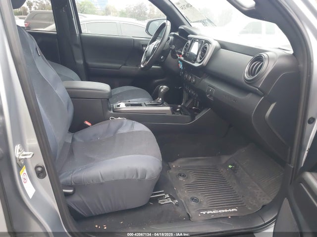 3TMAZ5CNXKM113176 Toyota Tacoma Trd Sport