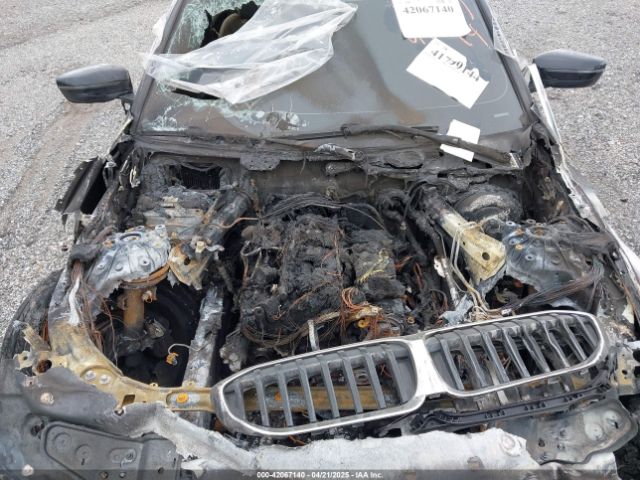 3MW5R1J09L8B07586 BMW 330I