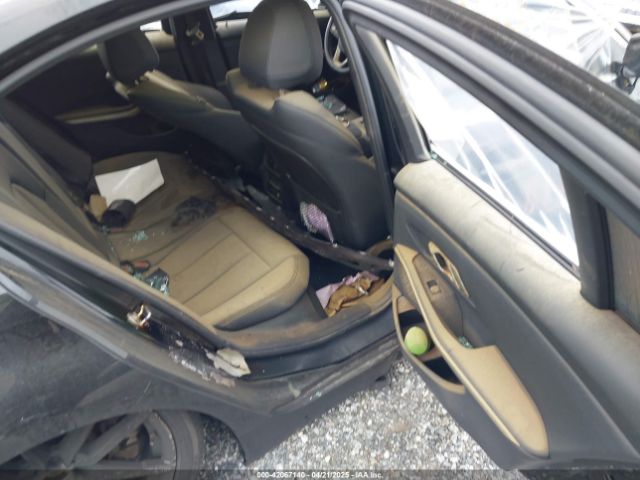 3MW5R1J09L8B07586 BMW 330I