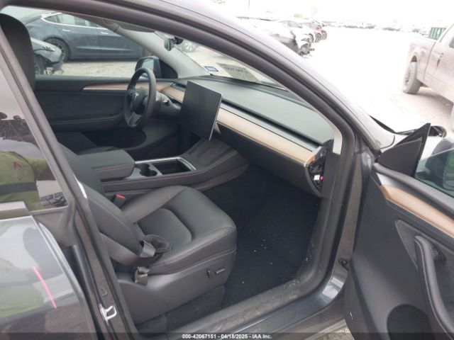 7SAYGDEE4PA147444 Tesla Model Y Awd/long Range Dual Motor All-wheel Drive