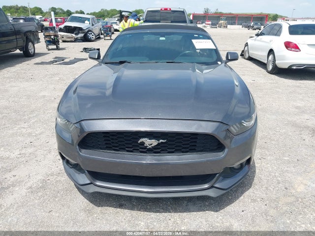 1FATP8EM6G5251286 Ford Mustang V6
