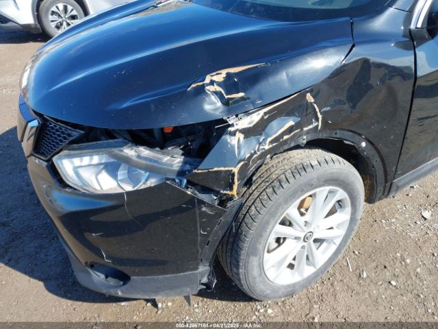 JN1BJ1CP1KW236552 Nissan Rogue Sport Sv