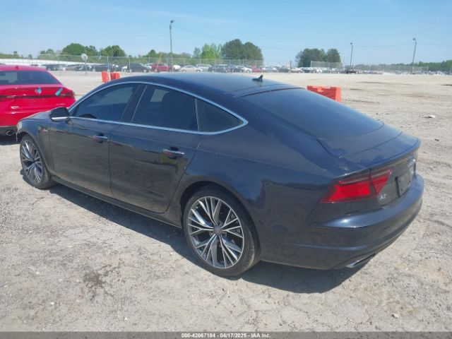 2016 AUDI A7 WAUWGAFC1GN140887 Photo 2
