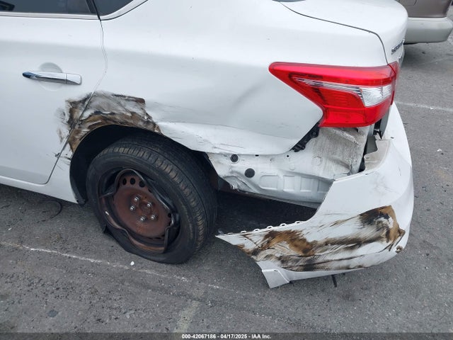 3N1AB7AP4HY260439 Nissan SENTRA SV