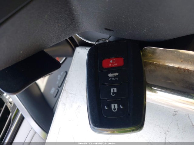 4T1K61AK2MU530588 Toyota CAMRY XSE