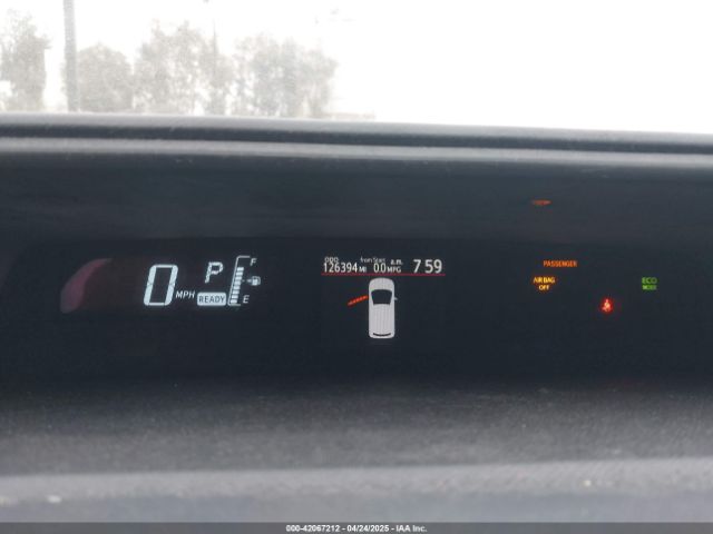JTDKDTB34F1092819 Toyota Prius C Three