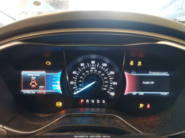 3FA6P0HD8FR263168 Ford FUSION SE
