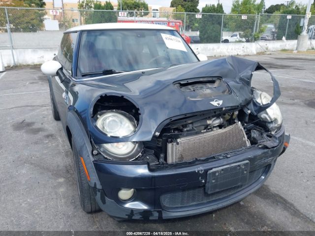 2007 MINI COOPER S WMWMF73557TT80376 Photo 0