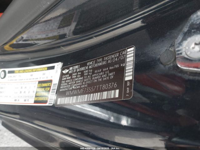 2007 MINI COOPER S WMWMF73557TT80376 Photo 8