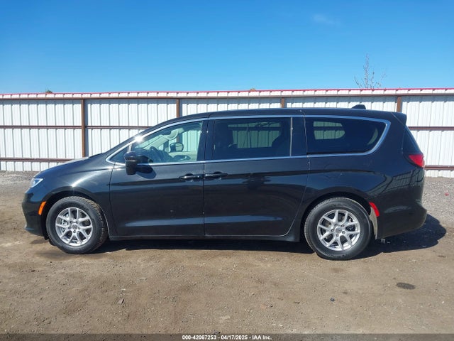 Chrysler Pacifica Touring L 2023 2C4RC1BG3PR533863 Image 14