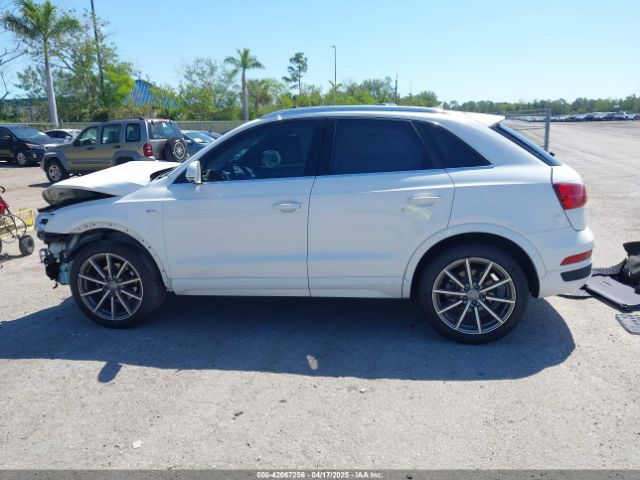 WA1JCCFS3JR028436 Audi Q3 2.0t Premium/2.0t Sport Premium