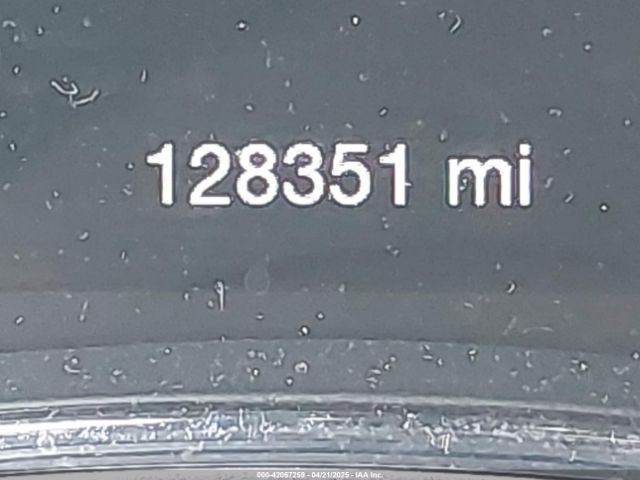 1C4RJEAG1HC915852 Jeep Grand Cherokee Altitude 4x2