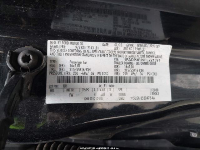 1FADP3F29FL221391 Ford FOCUS SE